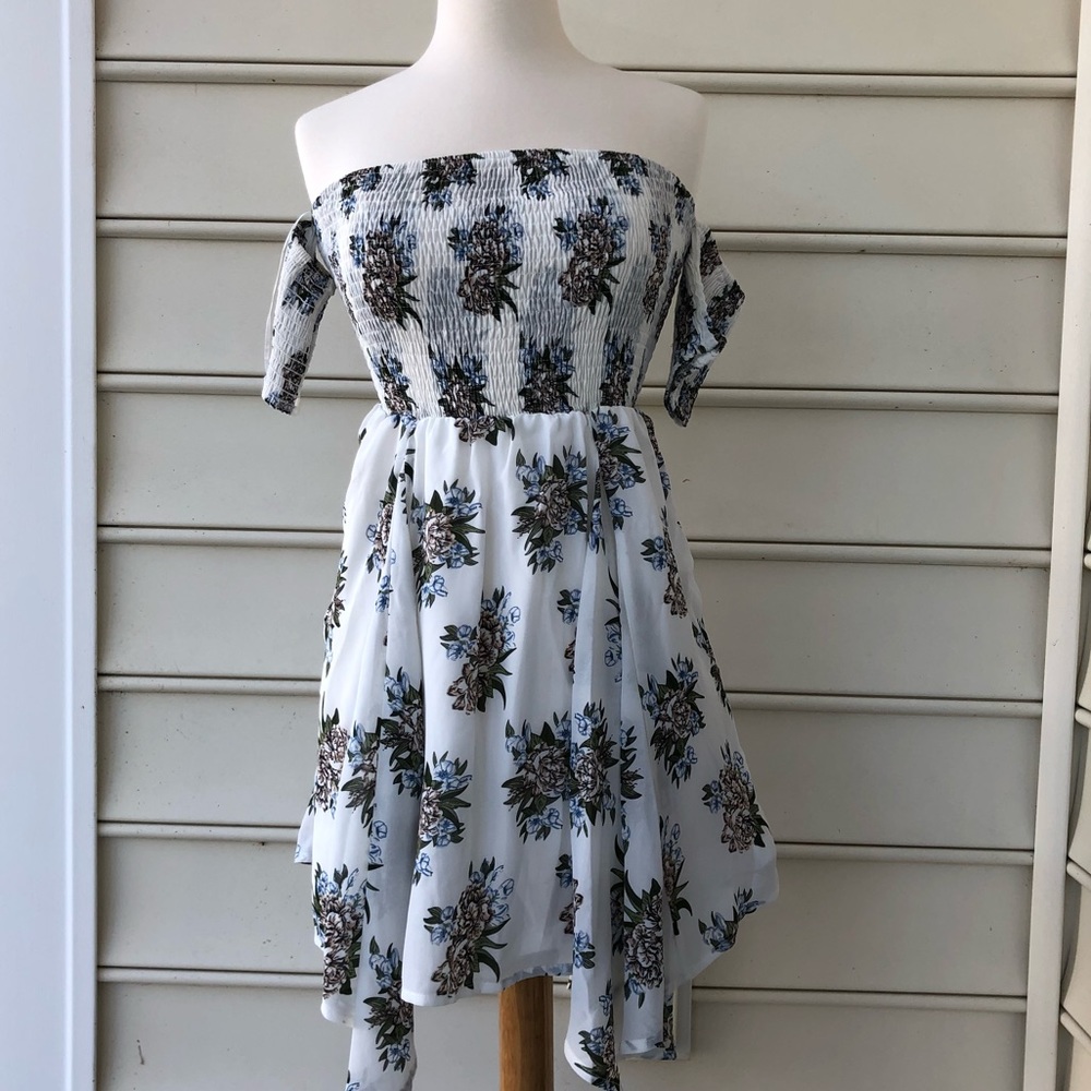 Boohoo white floral Bardot dress